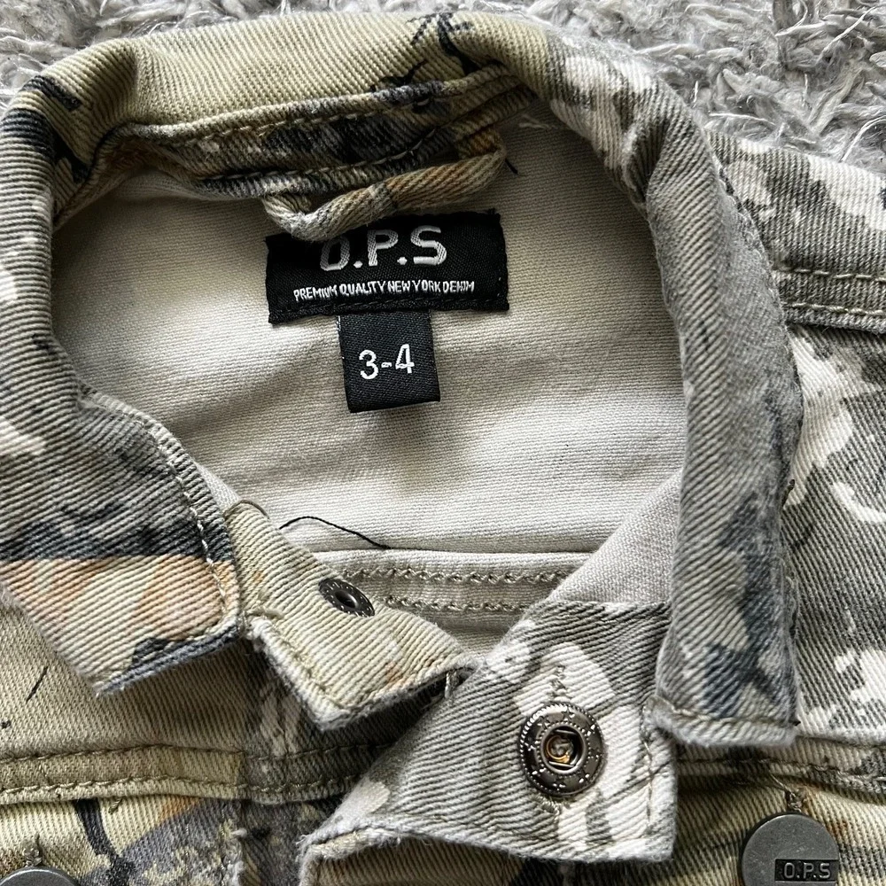 Kids‎ OPS Denim Jacket Camo Size 3-4